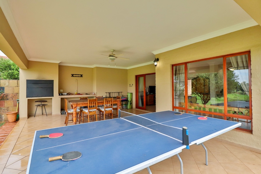 To Let 3 Bedroom Property for Rent in The Coves North West